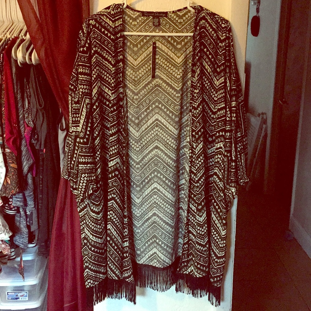 Black & white kimono